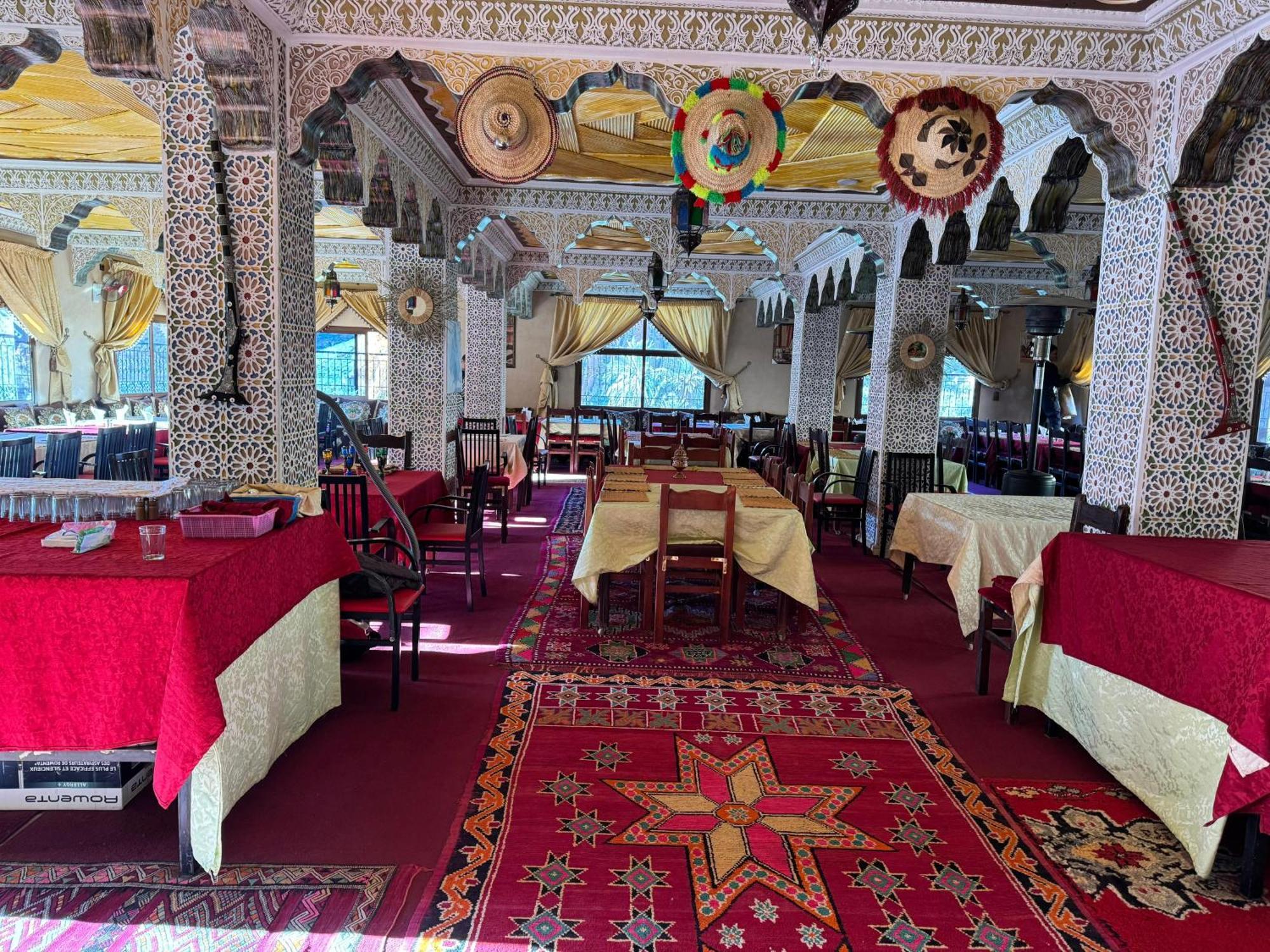 Auberge Royal Palmas Tinghir Bagian luar foto