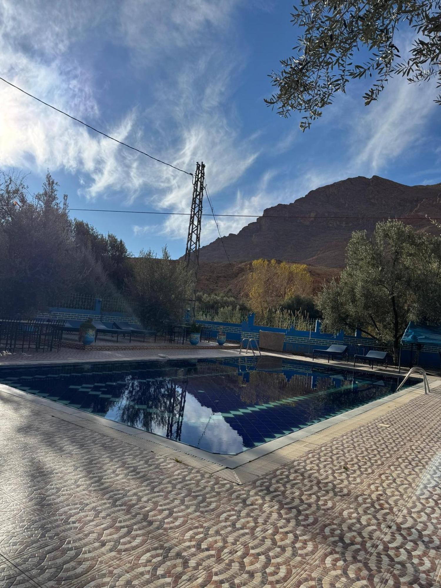 Auberge Royal Palmas Tinghir Bagian luar foto